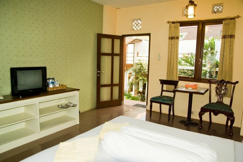Family Hotel Gradia 2 Batu (East Java) Exterior foto